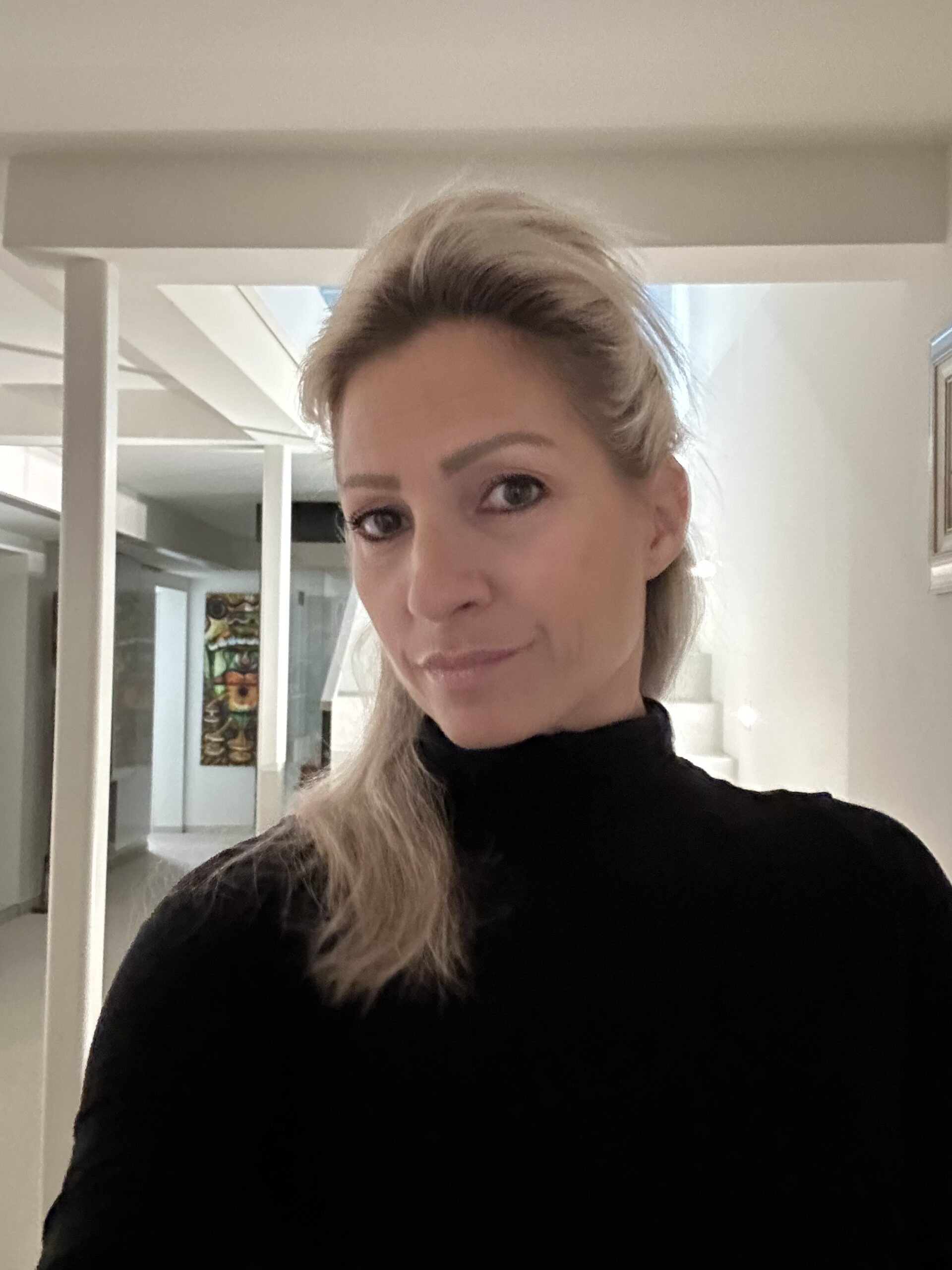Laura Porträt Basel